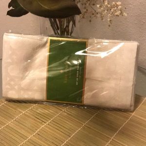 8 Kate Spade Napkins (2 Sets of 4)